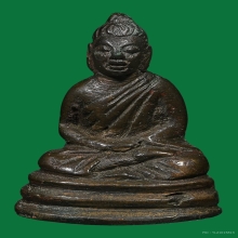 พระชัยผมหวีรุ่นแรกวัดมกุฏ ปี2478 เนื้อดำ สวยแชมป์ๆๆ