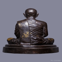 พระบูชา รุ่นแรก หลวงปู่ดูลย์ อตุโล