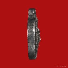 หลวงพ่อทวด เม็ดแตง เนื้อเงิน