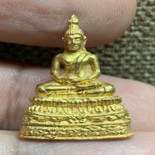 พระพุทธาภิวัฒน์ ทองคำ