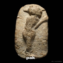 พระวัดพลับพิมพ์ยืนวันทาเสมา