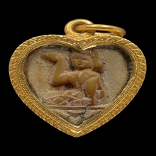 นางกวักงาแกะ หลวงพ่อเดิม วัดหนองโพธิ์ เลี่ยมทองเก่า 