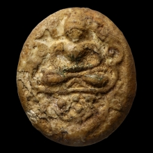 พระคู้สลอด พิมพ์จันทร์ลอย ลงกรุ