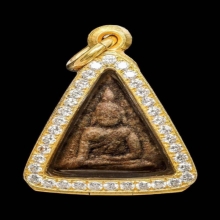 นางพญาแดง หลวงพ่อชาญณรงค์ อภิชิโต