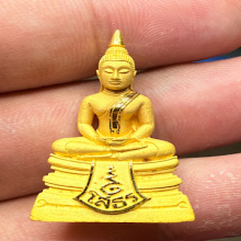 หลวงพ่อโสธรเนื้อทองคําพิมใหญ่ รุ่น80ปีตร