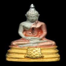 รูปหล่อ หลวงพ่อโสธร 3K พิมพ์จิ๋ว รุ่น อุดมโภคทรัพย์ ปี 2543