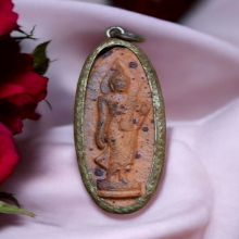 พระ 25 ศรรควรรต ปี 2500 เนื้อแร่ เลี่ยมเดิม