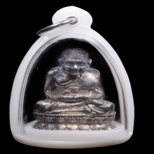 หลวงพ่อทวด รุ่นสร้างเจดีย์ ปี 2533 พิมพ์จัมโบ้ เนื้อเงิน