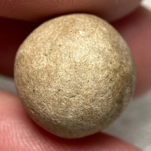 ลูกอมหลวงพ่อสงวน วัดไผ่พันมือ จ.สุพรรณบุรี