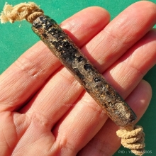 ตะกรุด 2 ไส้ เนื้อตะกั่วหุ้มทองแดง เก่ามาก ยาว 2.5 นิ้ว