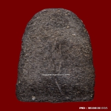 หลวงพ่อทวดเนื้อว่านรุ่นแรก พิมพ์พระรอดหน้าใหญ่ A ปี.2497