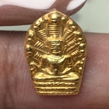 ปรกใบมะขามหลวงปู่คร่ำ ทองคำ