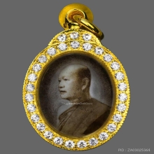 ล็อกเกต์รุ่นเเรกพระอาจารย์ฝั้นพิมพ์เล็กนิยมสุดสวย แชมป์💯