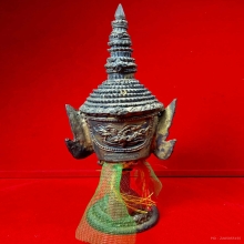 เศียรพระลักษณ์หน้าทอง ขนาดตั้งบูชา หลวงปู่กาหลง เขี้ยวแก้ว