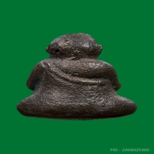 พระปิดตาปุ้มปุ้ยชินบัญชร หลวงปู่ทิม วัดละหารไร่