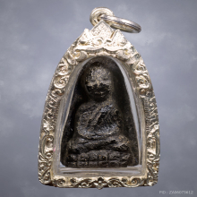 พระหลวงพ่อทวดเนื้อว่าน วัดม่วง ปี2505