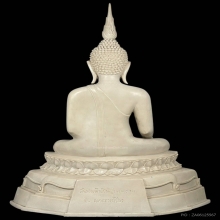 พระพุทธสกลสีมามงคล (หลวงพ่อขาว)