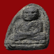 หลวงปู่ทวด รุ่นแรก พ.ศ.๒๔๙๗ พิมพ์กลาง บัวเฉียง 