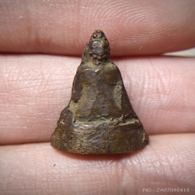 พระยอดธง รุ่น ๒ หลวงพ่อเฟื่อง วัดอมรญาสมาคม