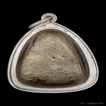 พระผงกระดูกผี วัดโพธิ์ ปี2485 พิมพ์นางพญานิยม