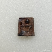 นางกวักหลวงพ่อเต๋ เนื้อดิน พ.ศ. 2503 วัดสามง่าม