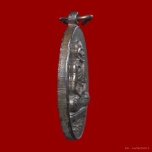 เหรียญอายุยืนเต็มองค์ หลวงปู่สี วัดเขาถ้ำบุญนาค เนื้อนวะ