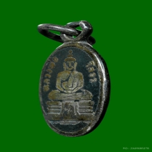 เหรียญเม็ดแตง เนื้อเงินลงถม หลวงพ่อโสธร ปี2509