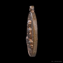 เหรียญเจริญพร 2 หลวงปู่ทิม วัดละหารไร่