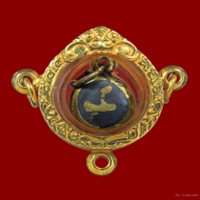 หัวนะโมพ่อท่านคล้ายยุคแรกเนือเงินลงถมทอง เลี่ยมทองดี น่าบูชา