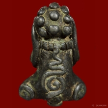 พระปิดตาพิมพ์เศียรเงาะ