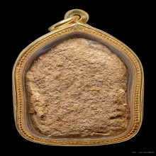 พระขุนแผนผงพรายกุมาร พิมพ์ใหญ่ เนื้อกระยาสารท หลวงปู่ทิม