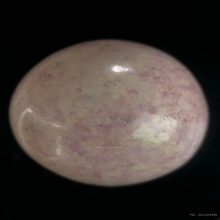 ลูกอมผงยาจินดามณีมนตราคมวัดตุ๊กตา