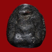 พระพิจิตรเม็ดน้อยหน่า กรุท่าฉนวน จ.พิจิตร (หายากมาก)