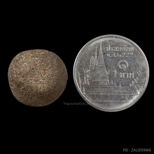 ลูกอมเนื้อผงธูปกรรมฐาน พ่อท่านคลิ้ง วัดถลุงทอง