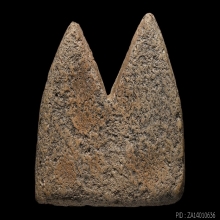 พระขุนแผนพลายคู่ กรุวัดบ้านกร่าง ( อกครุฑ )