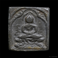 หลวงปู่ศุข วัดปากคลองมะขามเฒ่า ข้างอุ