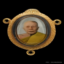 ล็อคเก็ตรุ่นแรก ลพ.แดง วัดเขาบันไดอิฐ