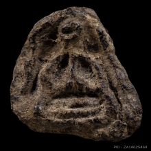 พระปิดตา เนื้อผงคลุกรักเก่ามาก (ไม่ทราบที่)