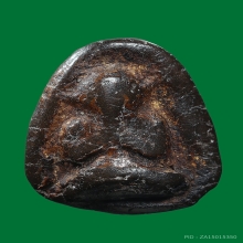 ปิดตาหลวงปู่จีน วัดท่าลาด พิมพ์แข้งหมอนจิ๋ว องค์ดารา