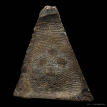 พระผงสุพรรณพิมพ์หน้ากลาง