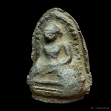 พระรอดกรุวัดมหาวันพิมพ์ตื้น