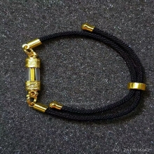 ตะกรุดทองคำแท้ หลวงพ่อคูณ 2ดอกเลี่ยมใส่ข้อมือ