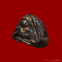 พระปิดตาหลวงปู่แย้ม วัดด่านสำโรง เนื้อผงคลุกรัก