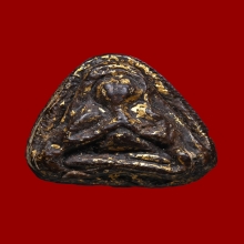 พระปิดตาหลวงปู่แย้ม วัดด่านสำโรง เนื้อผงคลุกรัก