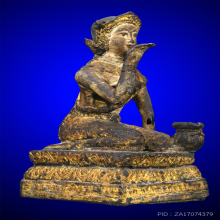 พระบูชารัตนะ พิมพ์นางกวัก(ปะแป้ง)