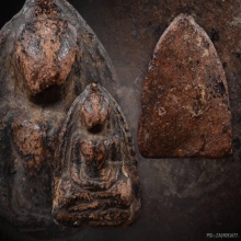 พระหลวงพ่อโต กรุบางกระทิง ลงรัก