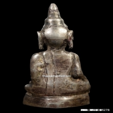 พระพุทธรูปนั่งขนาดเล็ก ปางมารวิชัย สมัยอยุธยา เนื้อเงิน