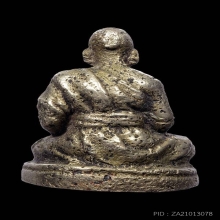 รูปหล่อโบราณหลวงปู่เผือก วัดกิ่งแก้ว 