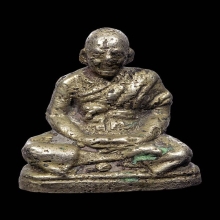 รูปหล่อโบราณหลวงปู่เผือก วัดกิ่งแก้ว 