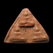 พระนางกำแพงลูกแป้งสาม กรุวัดพิกุล